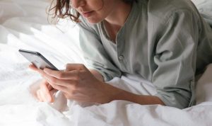 Mengenal Sadfishing dan Bahayanya Bagi Kesehatan Mental