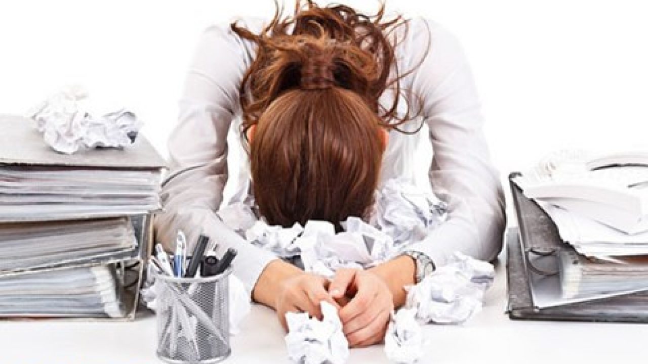 Tips Atasi Burnout Saat Bekerja